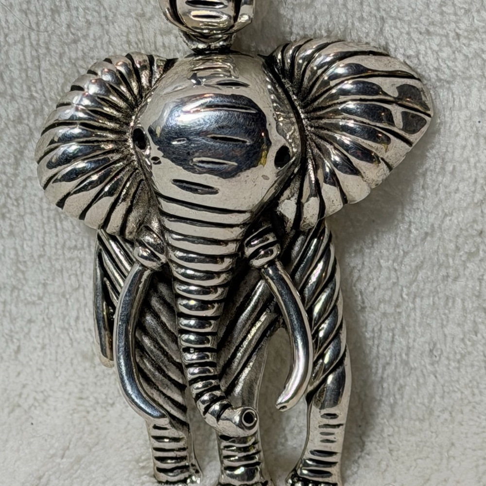Elegant Silver Elephant Pendant